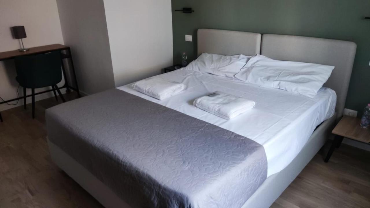 Dimora Rudiae Lecce Bed & Breakfast Екстериор снимка